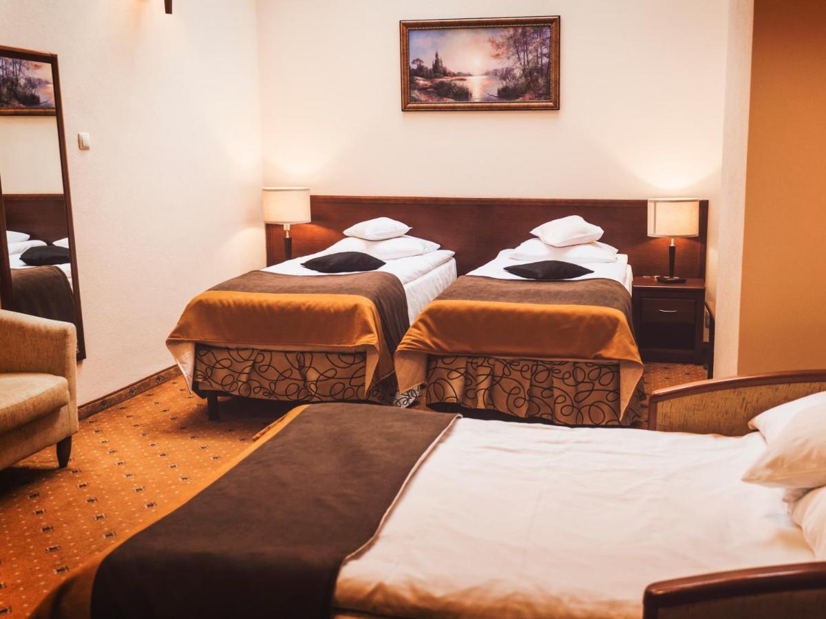 Hotel Osjann Бяла Подласка Екстериор снимка