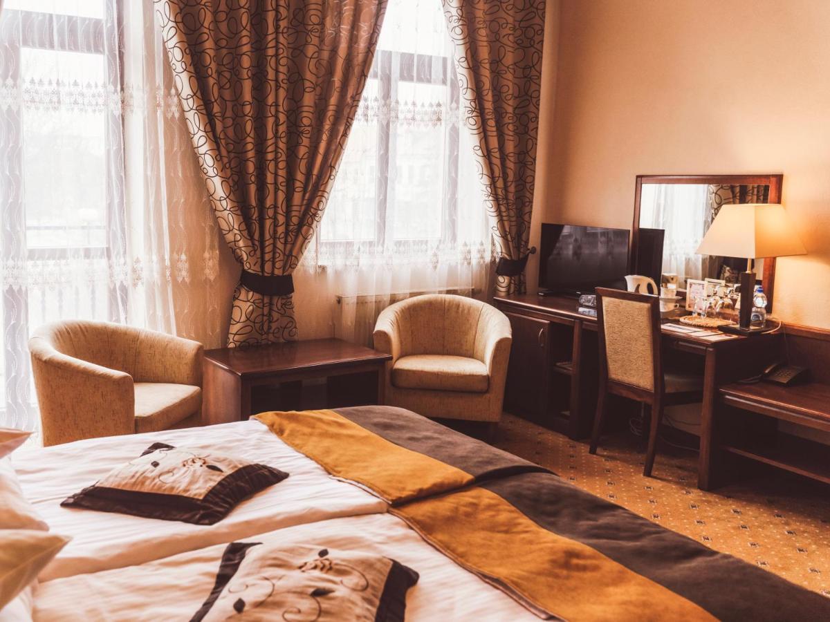 Hotel Osjann Бяла Подласка Екстериор снимка