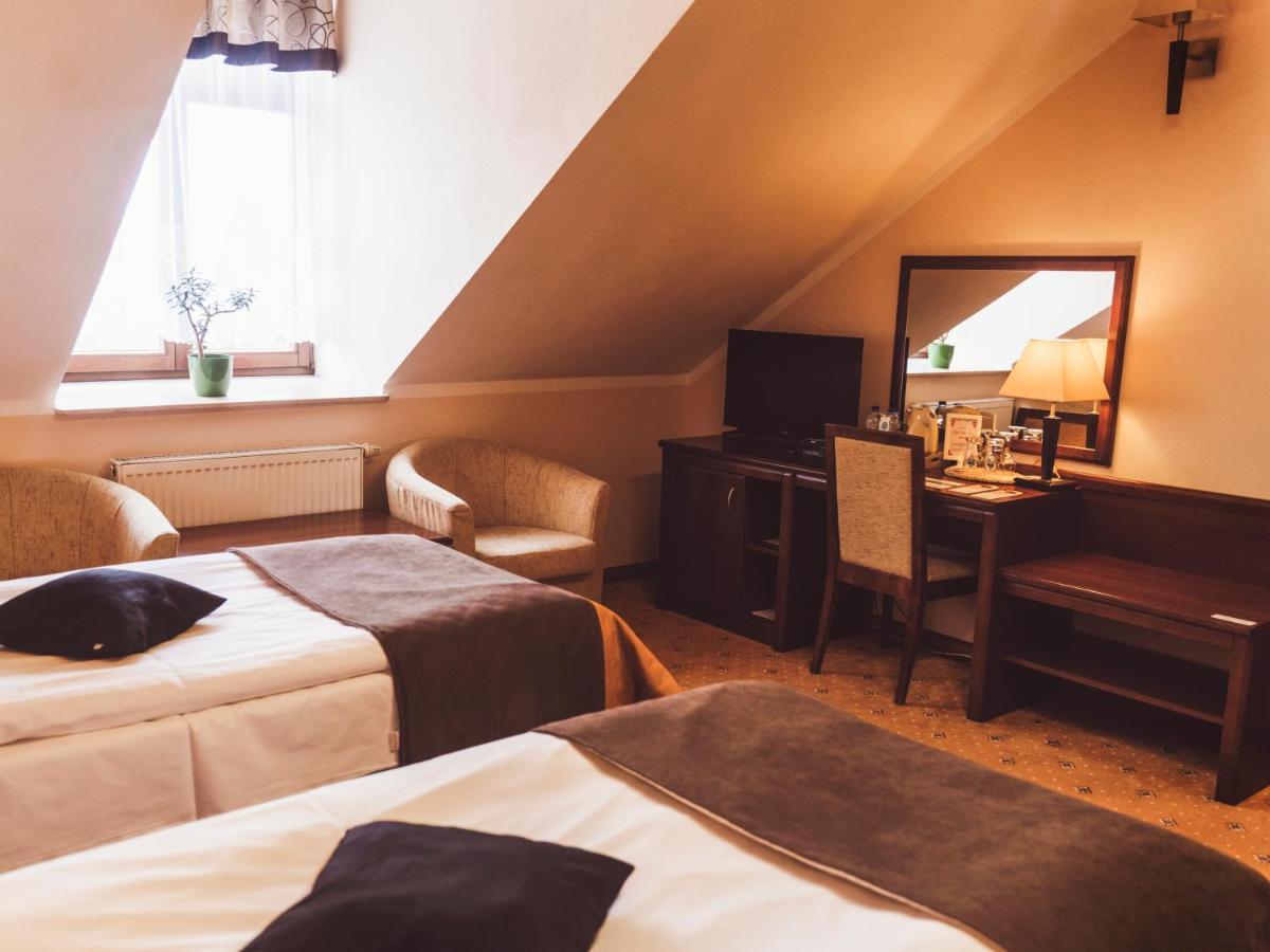 Hotel Osjann Бяла Подласка Екстериор снимка